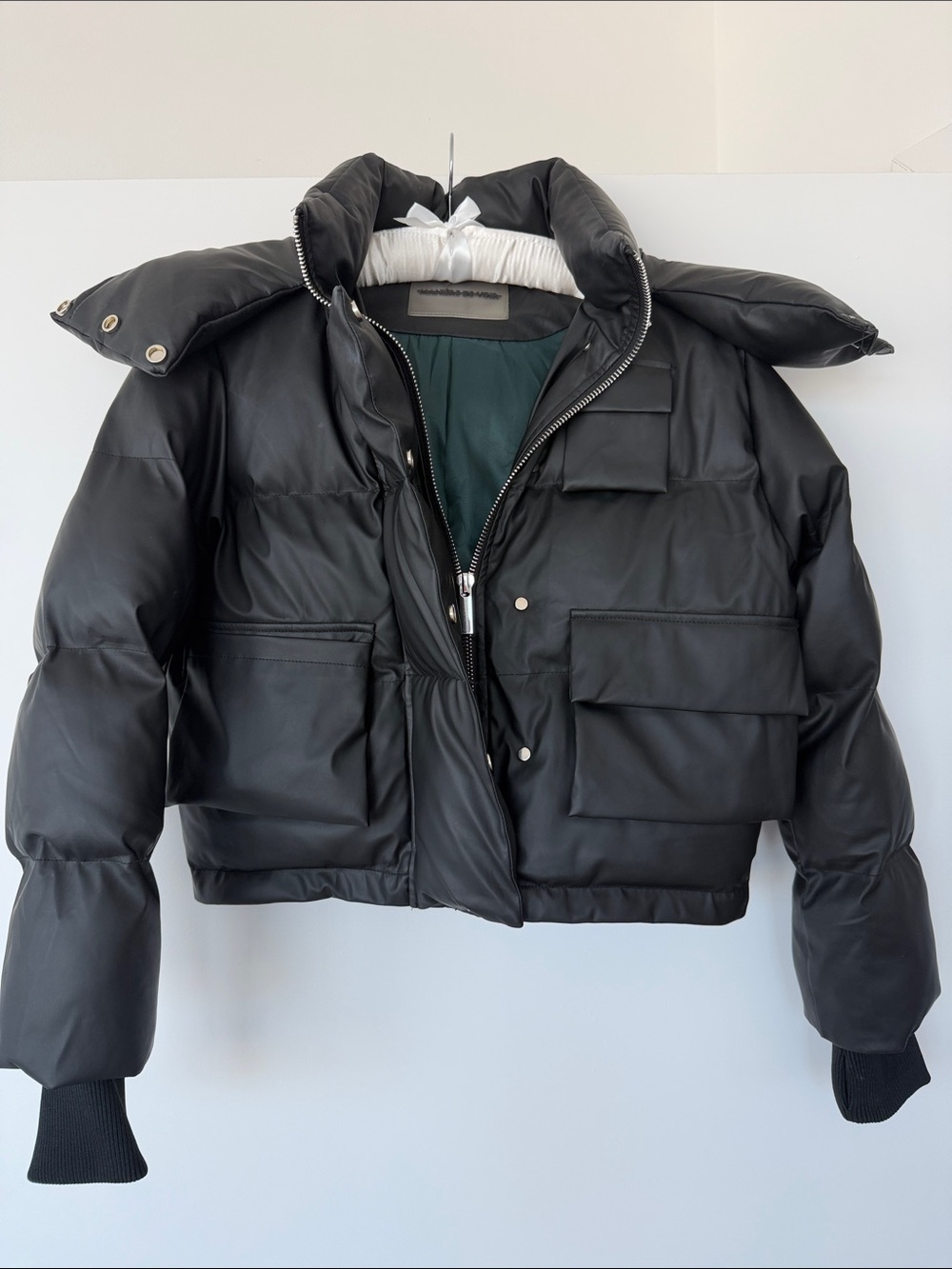 Maniere De Voir Black Cropped Puffer Jacket with Removable Hood S (UK 8)